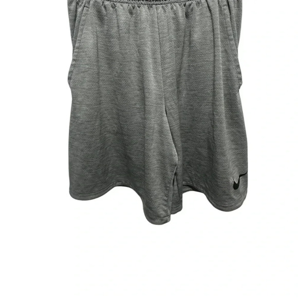 Men’s Nike Heather Gray Drawstring Shorts Size Medium - Picture 5 of 5